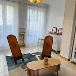 Сasa de vacaciones Maison Avec Jardin Au Centre De *