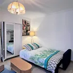 Maison Avec Jardin Au Centre De