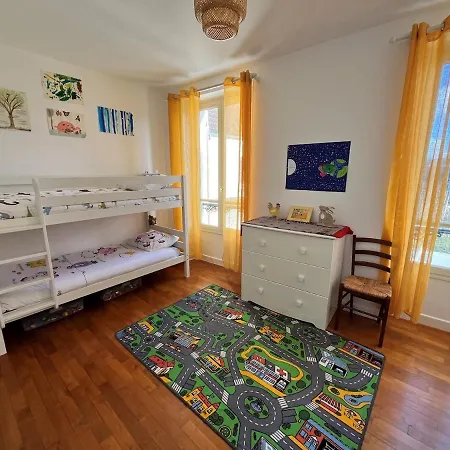 Maison Avec Jardin Au Centre De Holiday home Chateau-Thierry